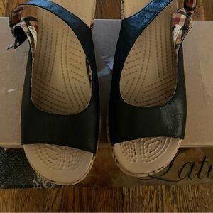 Crocs Peep Toe Sandals